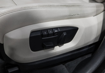 Подержанный автомобиль BMW X5 2015 года (24 фото)