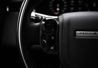 Подержанный автомобиль Land Rover Range Rover Evoque 2020 года (17 фото)