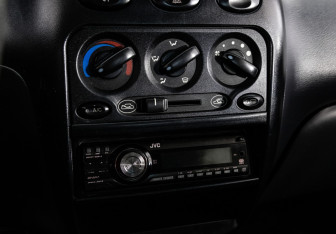 Подержанный автомобиль Daewoo Matiz 2013 года (21 фото)