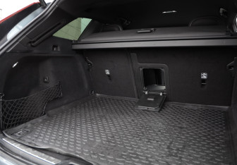 Подержанный автомобиль Volvo XC60 2018 года (28 фото)