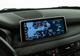 Подержанный автомобиль BMW X5 2017 года (17 фото)