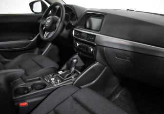 Подержанный автомобиль Mazda CX-5 2016 года (13 фото)