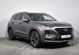 Подержанный автомобиль Hyundai Santa Fe 2018 года (3 фото)