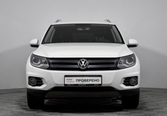 Подержанный автомобиль Volkswagen Tiguan 2012 года (2 фото)