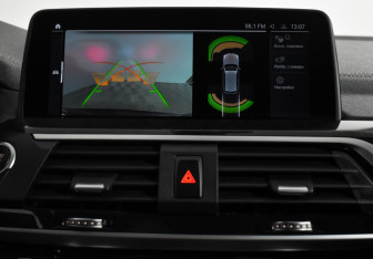 Подержанный автомобиль BMW X3 2021 года (19 фото)