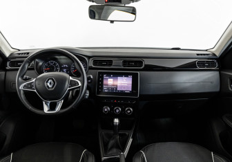 Подержанный автомобиль Renault Arkana 2020 года (11 фото)