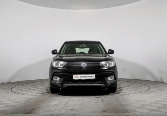 Подержанный автомобиль SsangYong Tivoli 2016 года (2 фото)