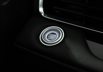 Подержанный автомобиль Chery Arrizo 8 2023 года (20 фото)