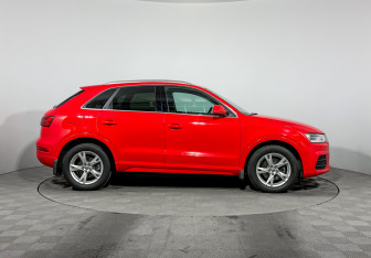 Подержанный автомобиль Audi Q3 2016 года (4 фото)