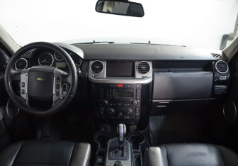 Подержанный автомобиль Land Rover Discovery 2008 года (9 фото)