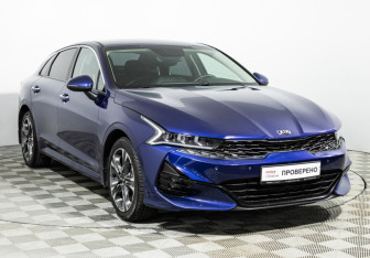 Подержанный автомобиль Kia K5 2021 года (3 фото)