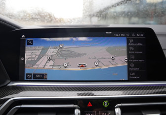 Подержанный автомобиль BMW X6 2020 года (19 фото)