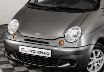 Подержанный автомобиль Daewoo Matiz 2013 года (13 фото)