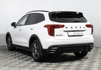 Подержанный автомобиль Haval Jolion 2024 года (7 фото)