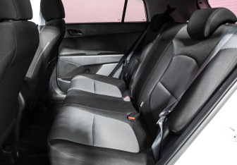Подержанный автомобиль Hyundai Creta 2017 года (10 фото)