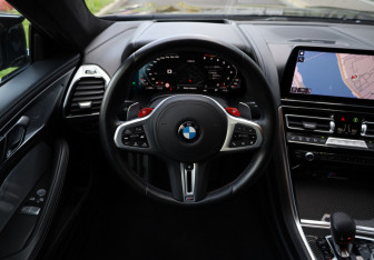 Подержанный автомобиль BMW M8 Coupe 2023 года (13 фото)