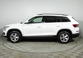 Подержанный автомобиль Skoda Kodiaq 2019 года (8 фото)