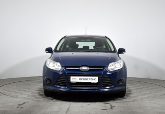 Подержанный автомобиль Ford Focus Hatchback 2013 года (2 фото)