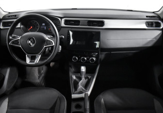 Подержанный автомобиль Renault Arkana 2021 года (14 фото)
