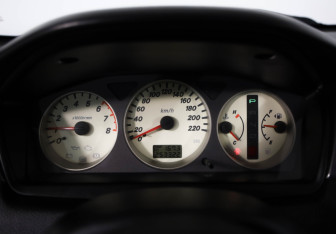 Подержанный автомобиль Mitsubishi Lancer Sedan 2006 года (11 фото)