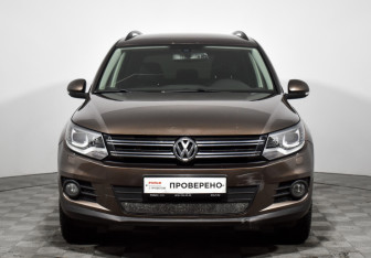 Подержанный автомобиль Volkswagen Tiguan 2015 года (2 фото)