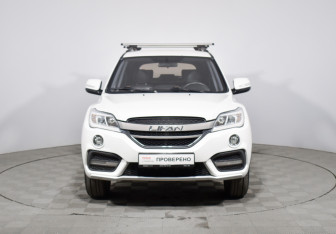 Подержанный автомобиль Lifan X60 2017 года (2 фото)