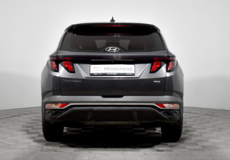 Подержанный автомобиль Hyundai Tucson 2021 года (6 фото)