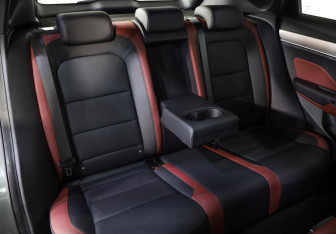 Подержанный автомобиль Belgee X50 2024 года (30 фото)