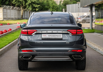 Подержанный автомобиль Geely Tugella 2021 года (7 фото)
