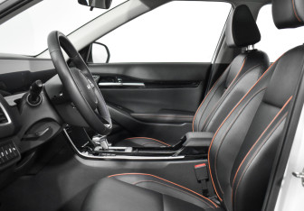 Подержанный автомобиль Kia Seltos 2024 года (11 фото)