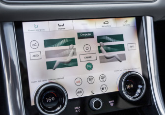 Подержанный автомобиль Land Rover Range Rover Sport 2020 года (22 фото)