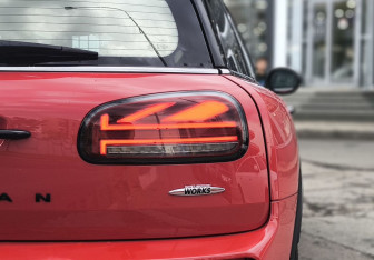 Подержанный автомобиль MINI Clubman Wagon 2022 года (8 фото)