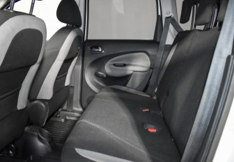 Подержанный автомобиль Citroen C3 Picasso 2010 года (11 фото)