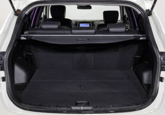 Подержанный автомобиль Hyundai Santa Fe 2014 года (30 фото)