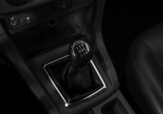 Подержанный автомобиль Ford Focus Hatchback 2006 года (15 фото)