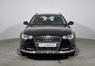 Подержанный автомобиль Audi A6 allroad 2013 года (2 фото)