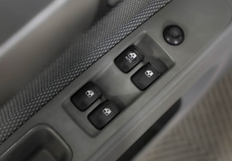 Подержанный автомобиль Chevrolet Lacetti Sedan 2012 года (15 фото)