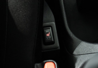 Подержанный автомобиль Mitsubishi ASX 2013 года (16 фото)