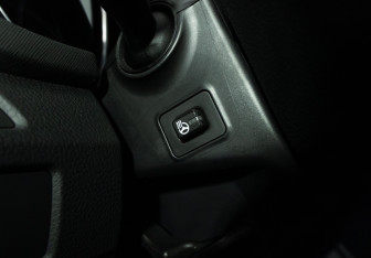 Подержанный автомобиль Hyundai Santa Fe 2013 года (16 фото)