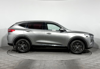 Подержанный автомобиль Haval F7 2019 года (4 фото)