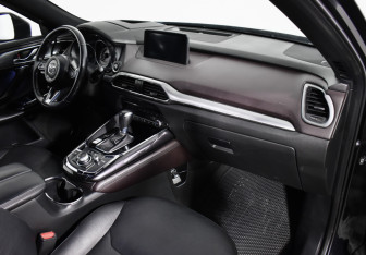 Подержанный автомобиль Mazda CX-9 2020 года (12 фото)