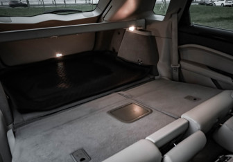 Подержанный автомобиль Cadillac SRX 2012 года (34 фото)