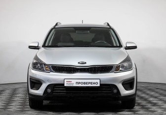 Подержанный автомобиль Kia Rio Hatchback 2019 года (2 фото)
