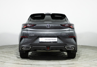 Подержанный автомобиль Changan UNI-T 2023 года (6 фото)