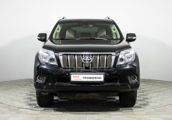 Подержанный автомобиль Toyota Land Cruiser Prado 2009 года (2 фото)