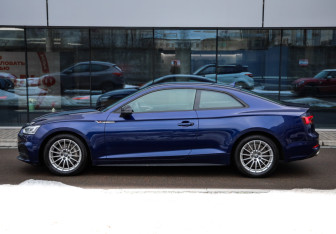 Подержанный автомобиль Audi A5 Coupe 2019 года (8 фото)