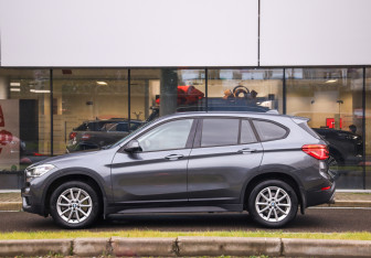 Подержанный автомобиль BMW X1 2018 года (9 фото)