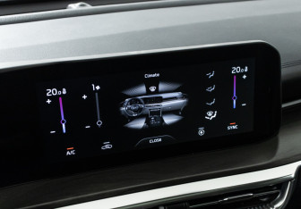 Подержанный автомобиль Kia K5 2022 года (20 фото)