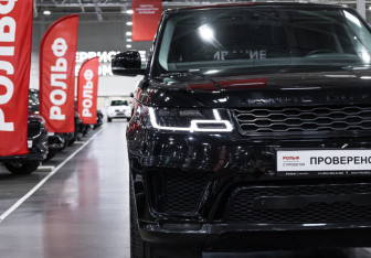 Подержанный автомобиль Land Rover Range Rover Sport 2019 года (4 фото)