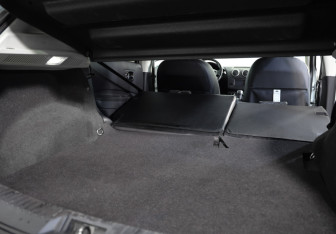 Подержанный автомобиль Nissan Qashqai 2012 года (25 фото)